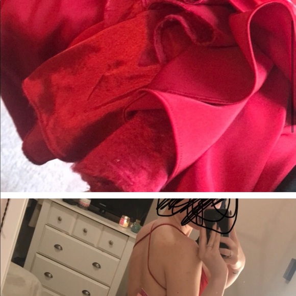 Red, slim event dress - Picture 2 of 5